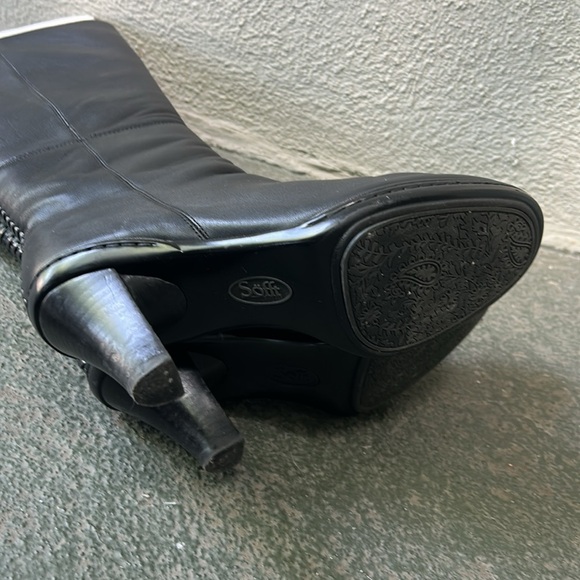 Sofft Knee High Black Heeled Boots Classic Leather Goth Comfort Sz 7.5 - Picture 7 of 11